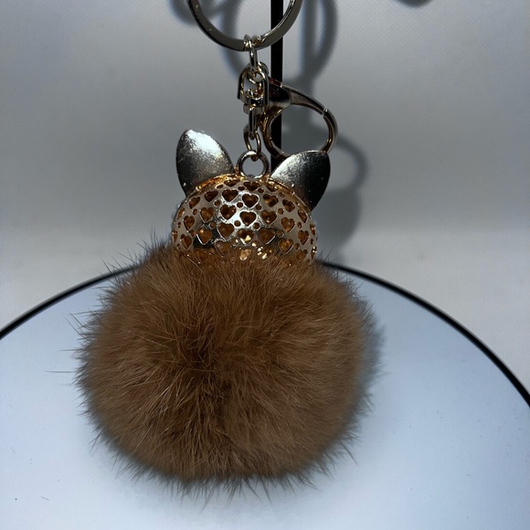 NWOT - Foxy Keychain & Bracelet!!! - Picture 5 of 5